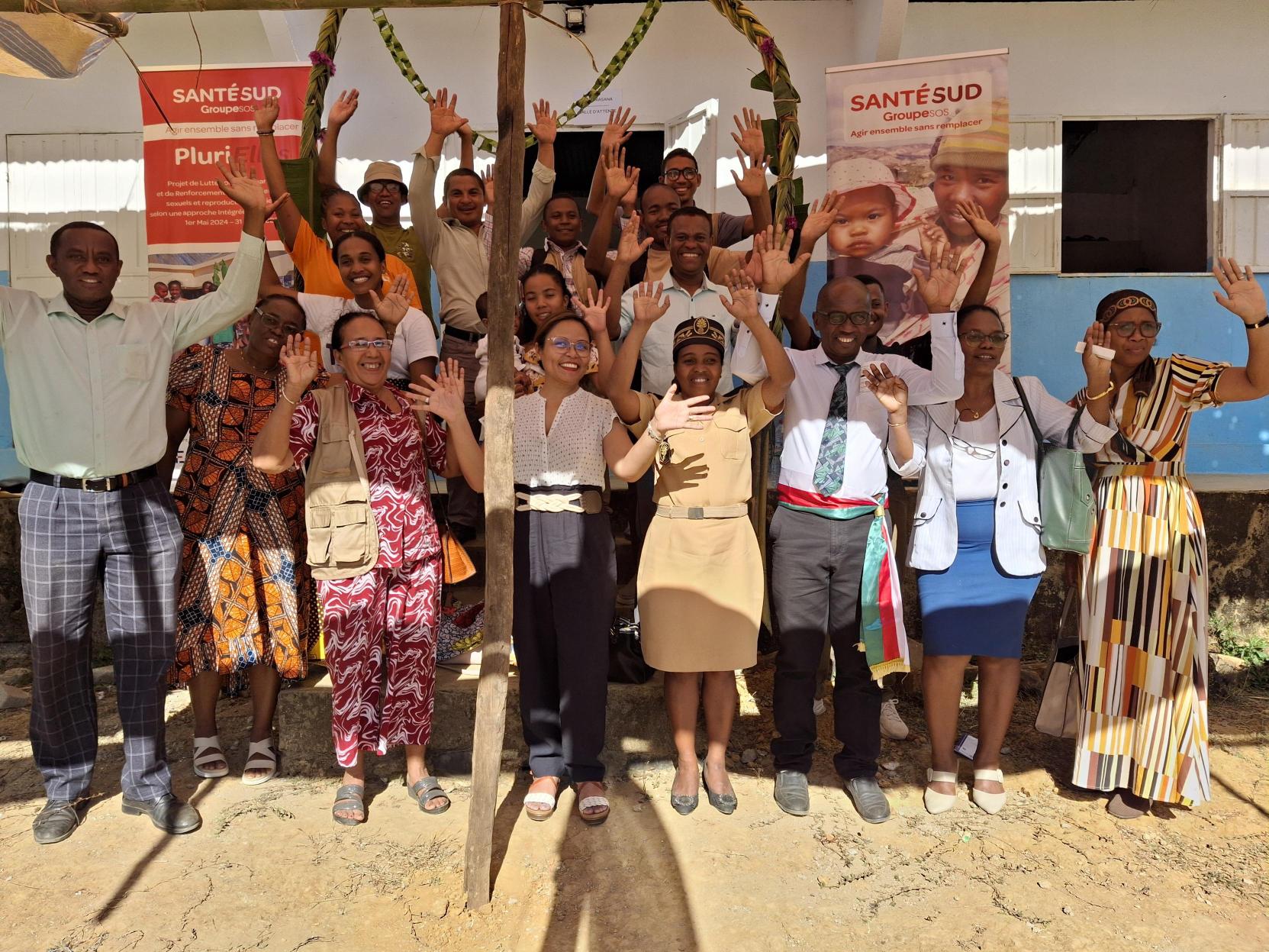Reportage sur l'inauguration des Cabinets d'Accouchement Communautaires à Ambanja.